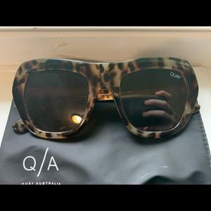 Quay leopard print sunglasses
